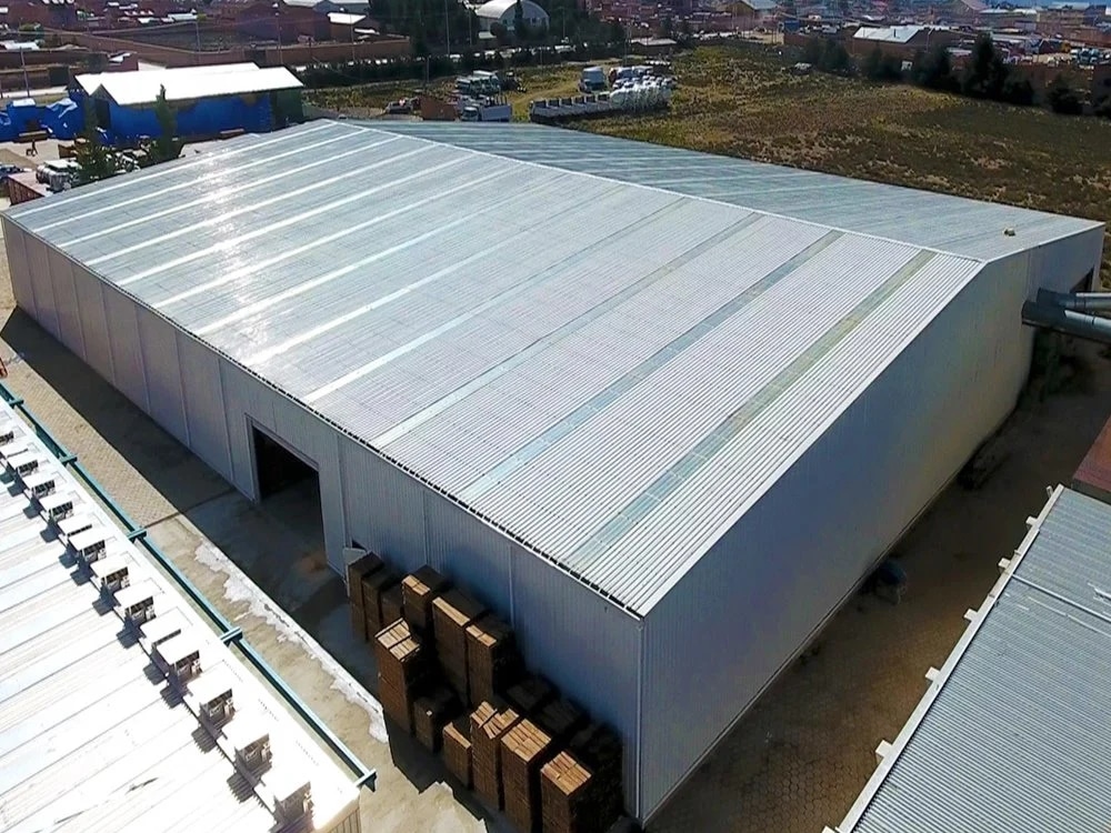Location: Bangladesh Usage: Net span structure warehouse Size: 30 meters in span and 60 meters in length