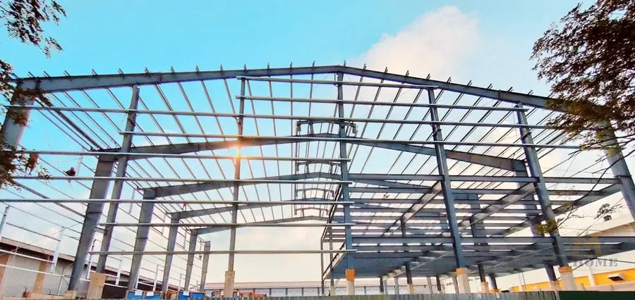 steel workshop building