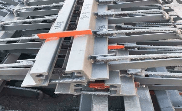 Purpose of Metal Roof Expansion Joint