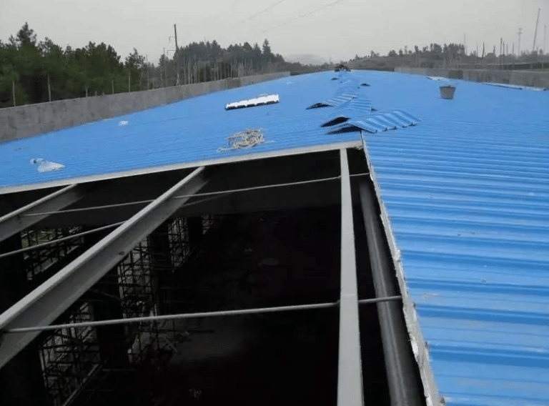 Design of Steel Roofing In Metal Workshops