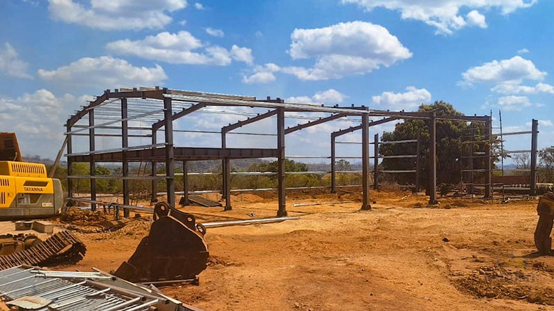 steel-structure-warehouse-building-in-Mozambique