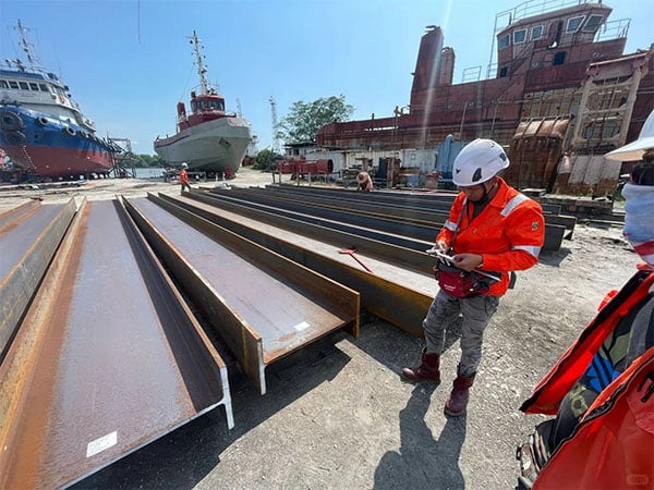 Construction of Prefabricated Steel Structure Warehouse Buildings