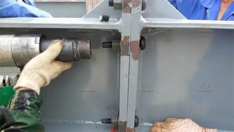 Final Tightening of Torsional Shear Type High-Strength Bolts
