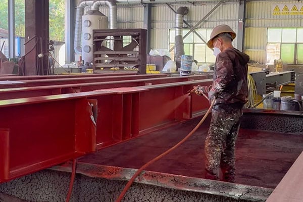 K-HOME Steel Warehouse Manufacturer - Spraying