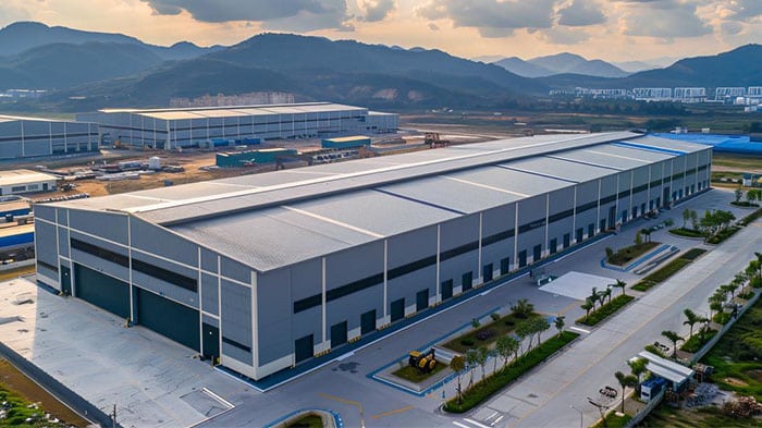 Pre-Engineered Steel Warehouse for CNC Plant