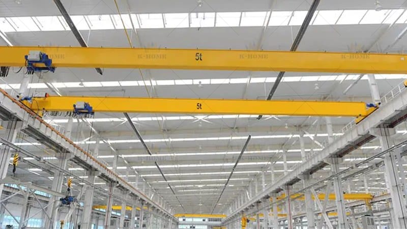 Steel Structure Crane Beam in the Workshop